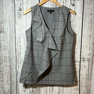 Banana republic wool sleeveless ruffle shirt